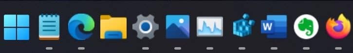 resize taskbar icons in Windows 11 pic02