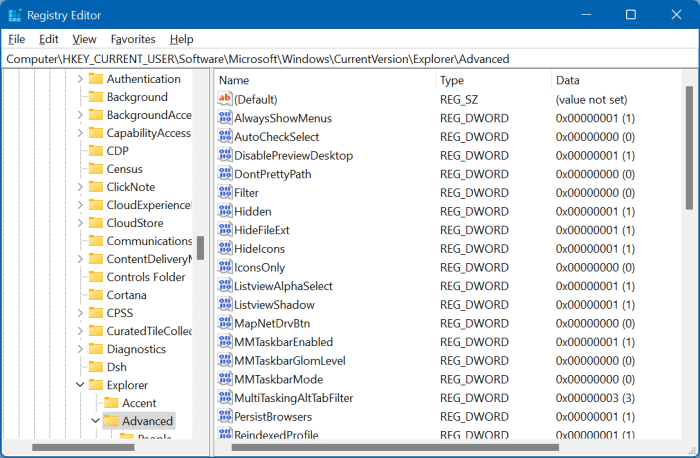 resize taskbar icons in Windows 11 pic3